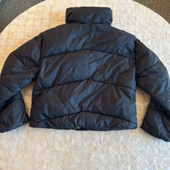 J. Crew Puffer Jacket Black Size XS NEW signature water repellent coat winter - Picture 5 of 9